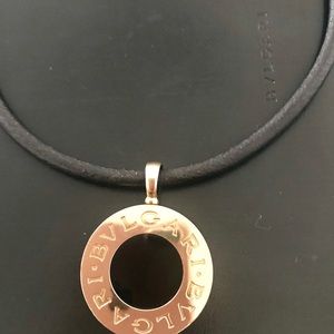 💯 BVLGARI Reversible Onyx Pendant Necklace